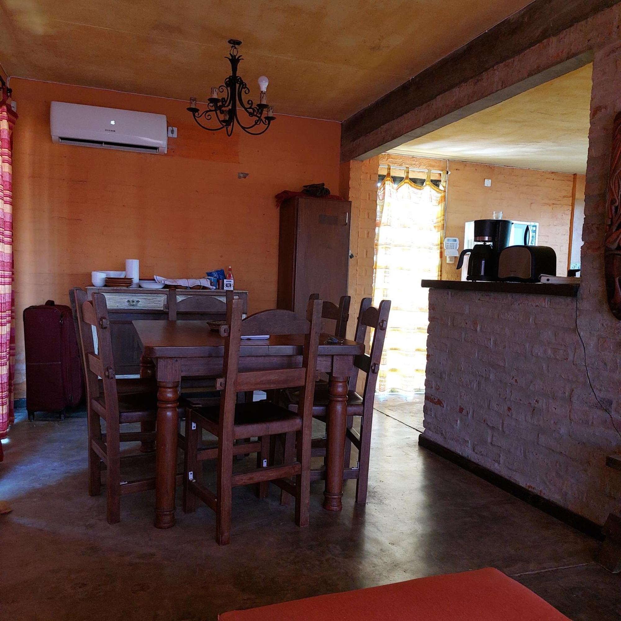 Casa Amarilla Con Jacuzzi Villa Punta del Diablo Exterior foto