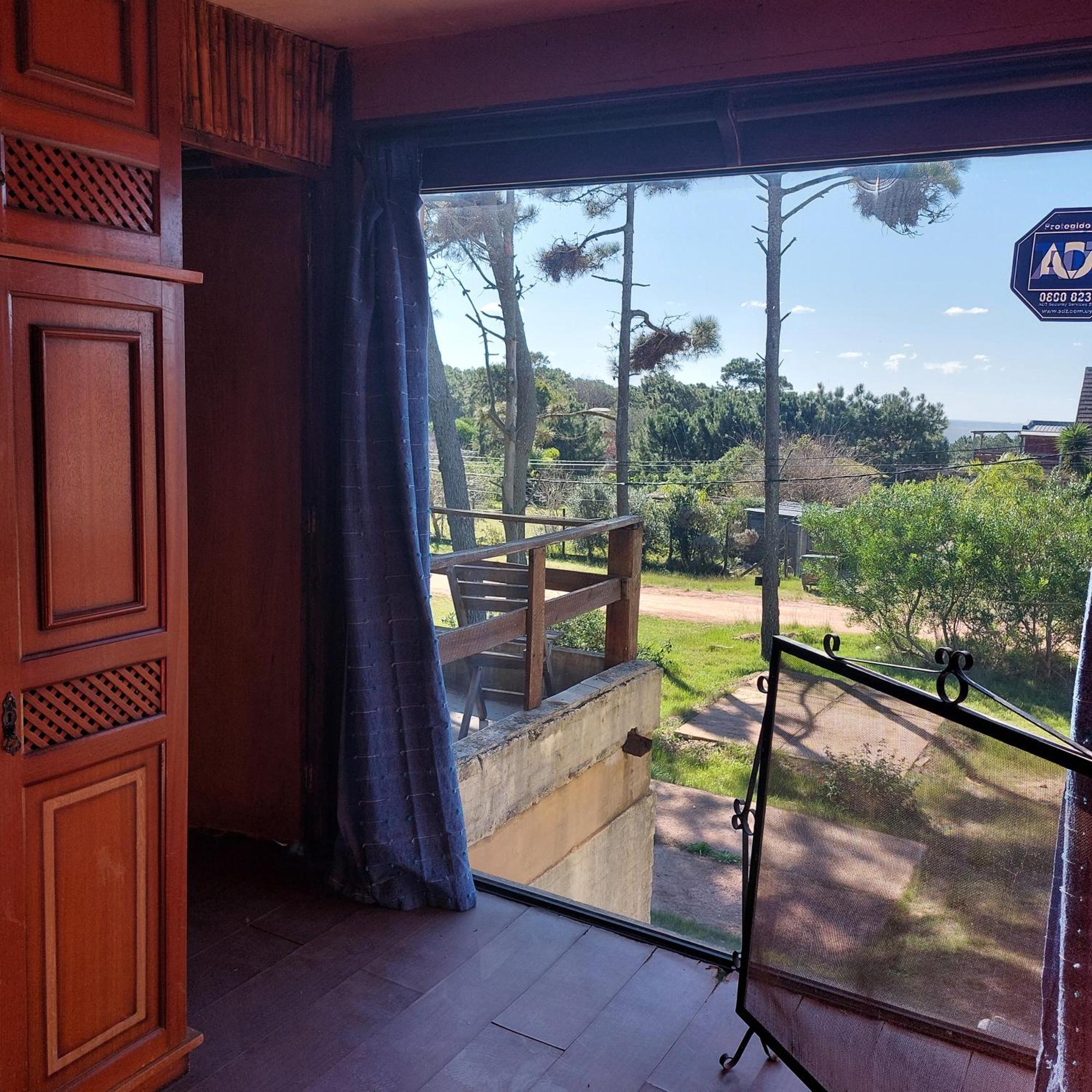 Casa Amarilla Con Jacuzzi Villa Punta del Diablo Exterior foto